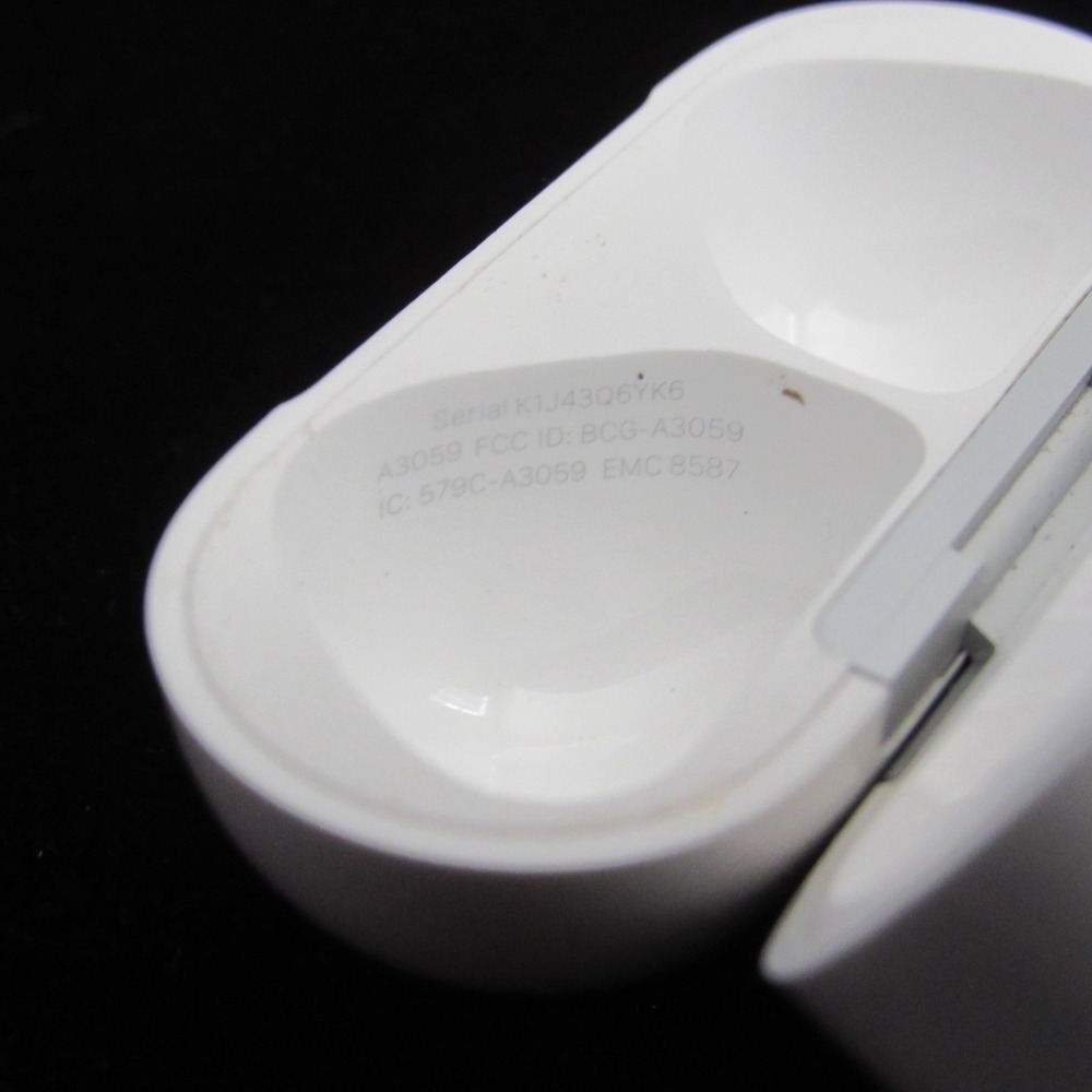 Apple Airpods 4 A3059 Case‎ Only FOR PARTS *Read Description* - Picture 6 of 6